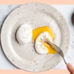 A Simple Trick for Foolproof Poached Eggs