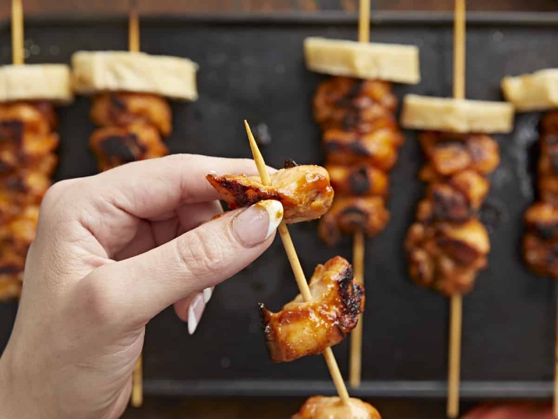 Pinchos De Pollo (Puerto Rican Chicken Skewers)