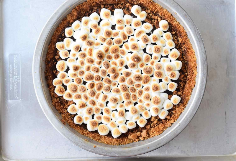 S'mores Pie Recipe