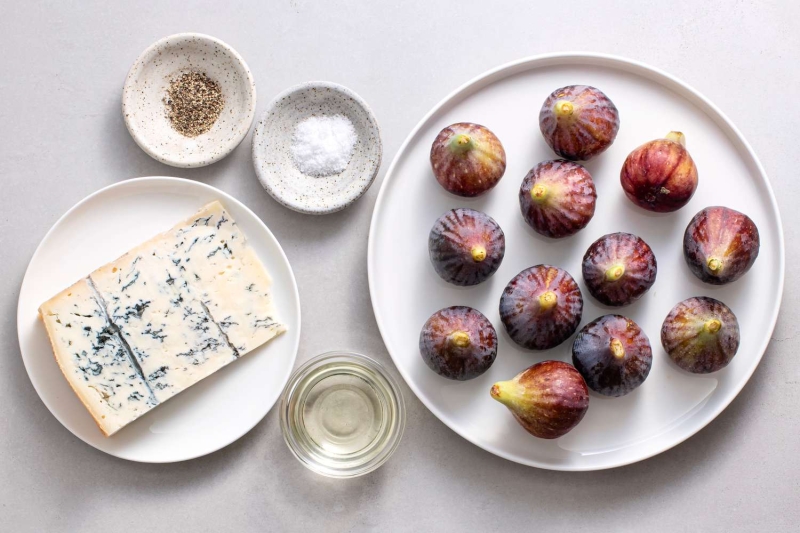 Blue Cheese-Stuffed Figs