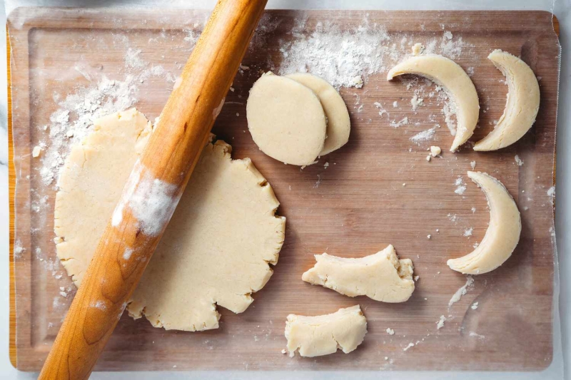 German Almond Crescent Cookies