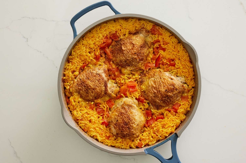 One Pot Chicken and Tomato Rice