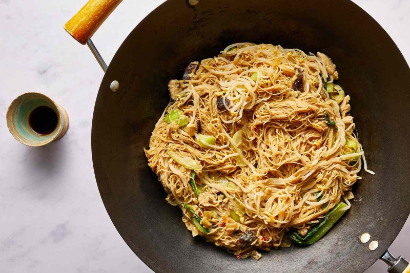 Easy Brown Rice Vermicelli Noodles With Fresh Shiitake Recipe