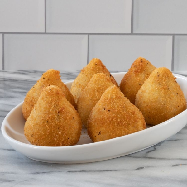 Coxinha (Brazilian Chicken Croquettes)