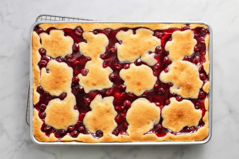 Cherry Pie Bars Recipe