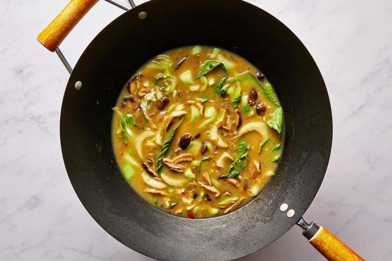 Easy Brown Rice Vermicelli Noodles With Fresh Shiitake Recipe