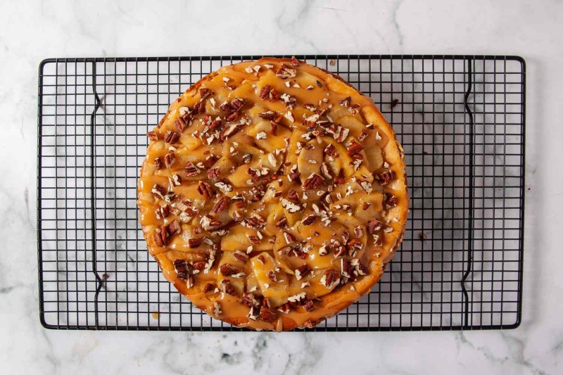 Caramel Apple Cheesecake