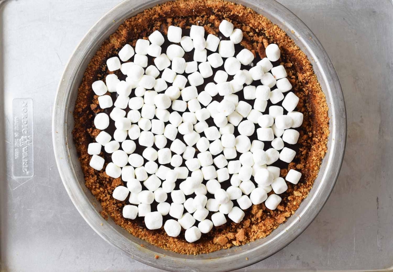 S'mores Pie Recipe