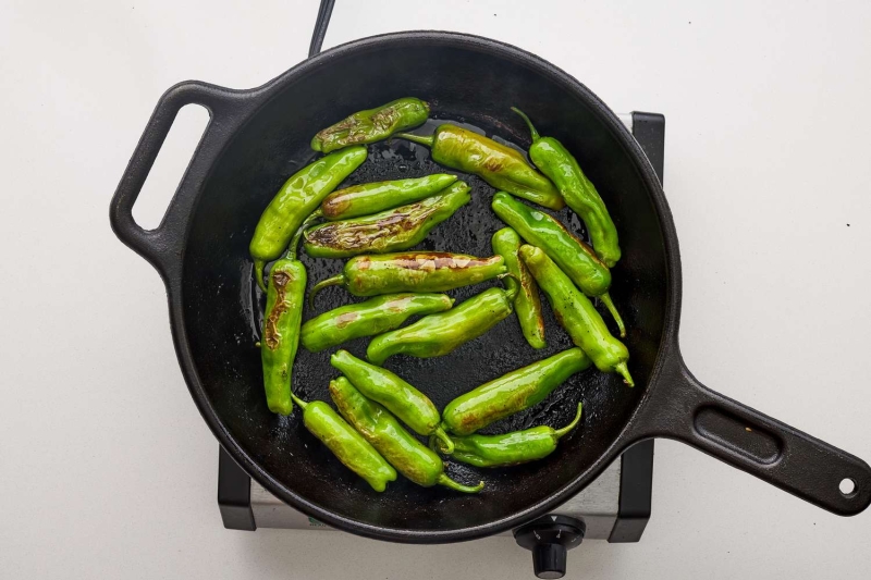 Blistered Shishito Peppers Are the 5-Minute App Anyone Can Make