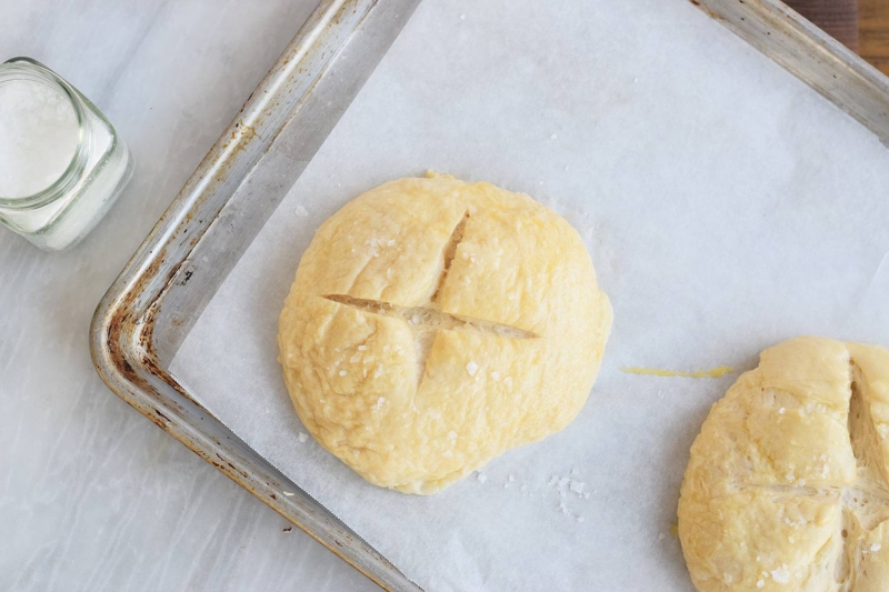 Pretzel Bread Bowls Recipe