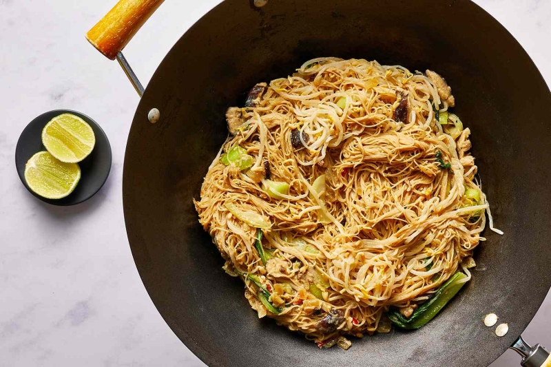 Easy Brown Rice Vermicelli Noodles With Fresh Shiitake Recipe