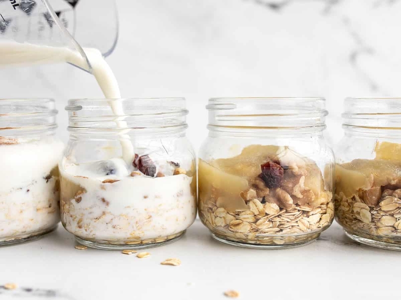 Apple Pie Overnight Oats