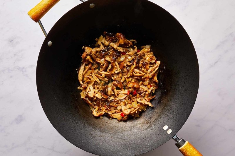 Easy Brown Rice Vermicelli Noodles With Fresh Shiitake Recipe