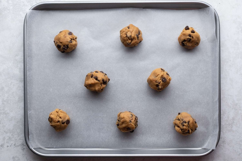 Soft Chocolate Chip Cookies