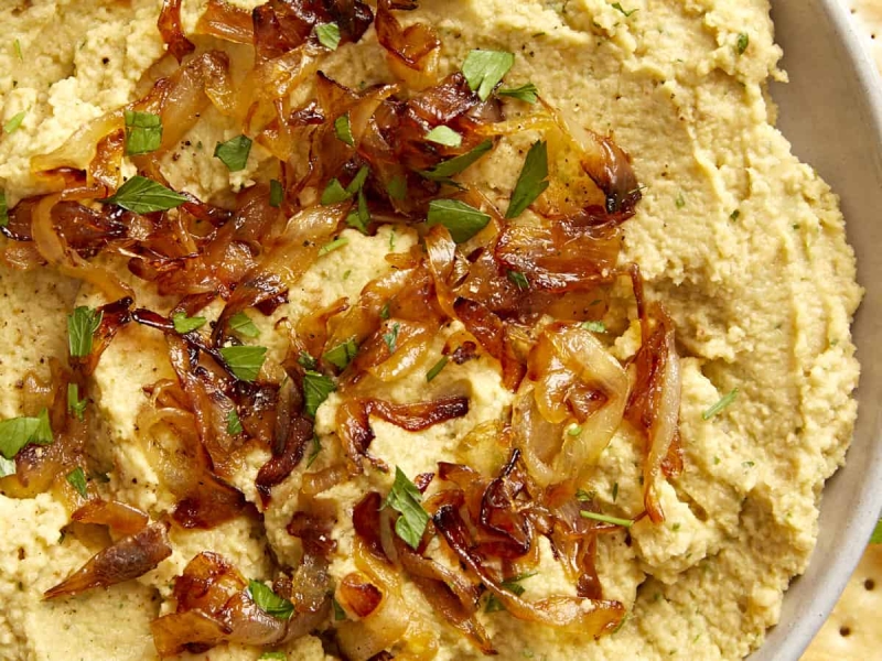 Chickpea Spread with Caramelized Onions