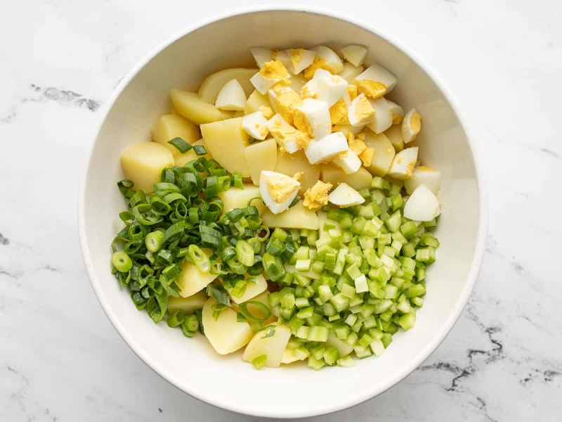 Classic Southern Style Potato Salad