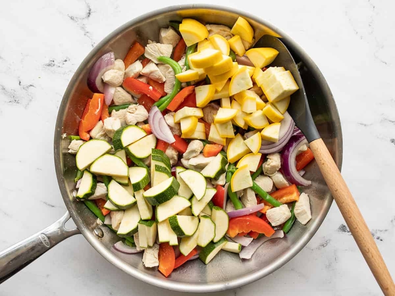 Easy Pesto Chicken and Vegetables