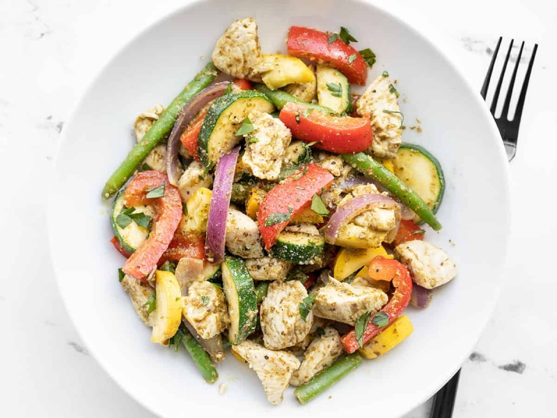 Easy Pesto Chicken and Vegetables