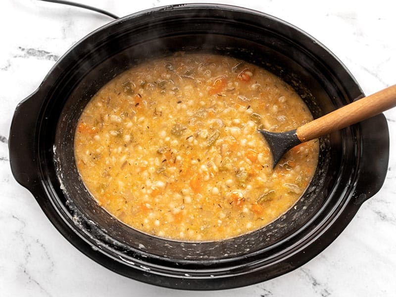 Easy Slow Cooker White Bean Soup