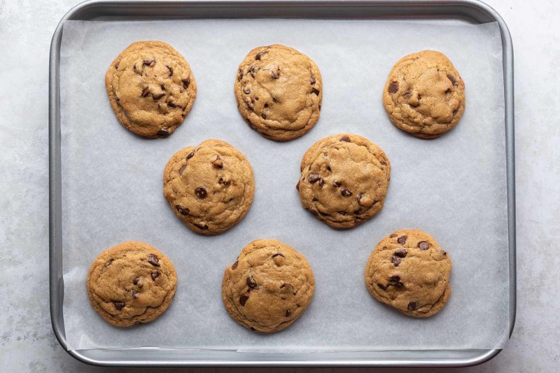 Soft Chocolate Chip Cookies