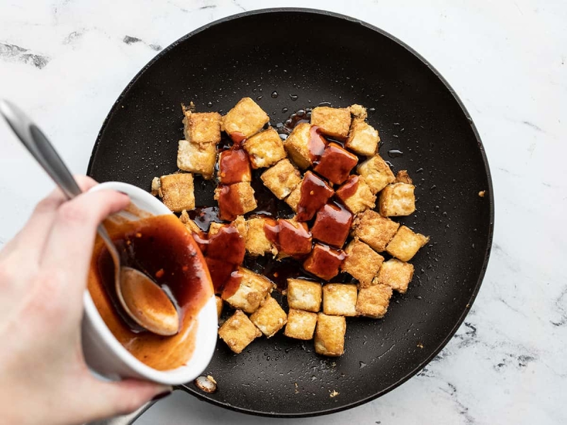 Honey Sriracha Tofu