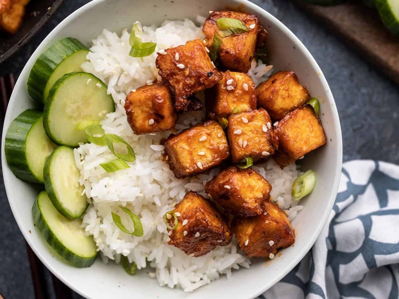 Honey Sriracha Tofu