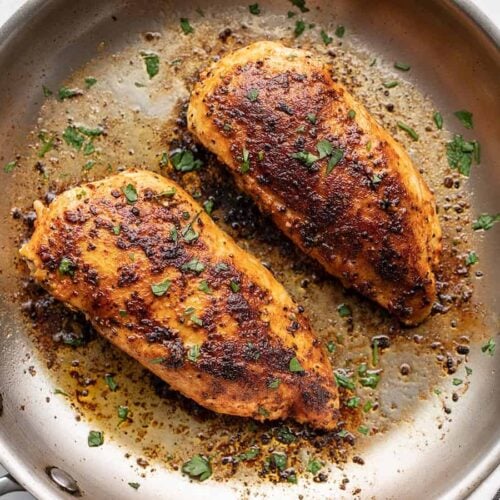 How to Cook Chicken Breast in a Pan