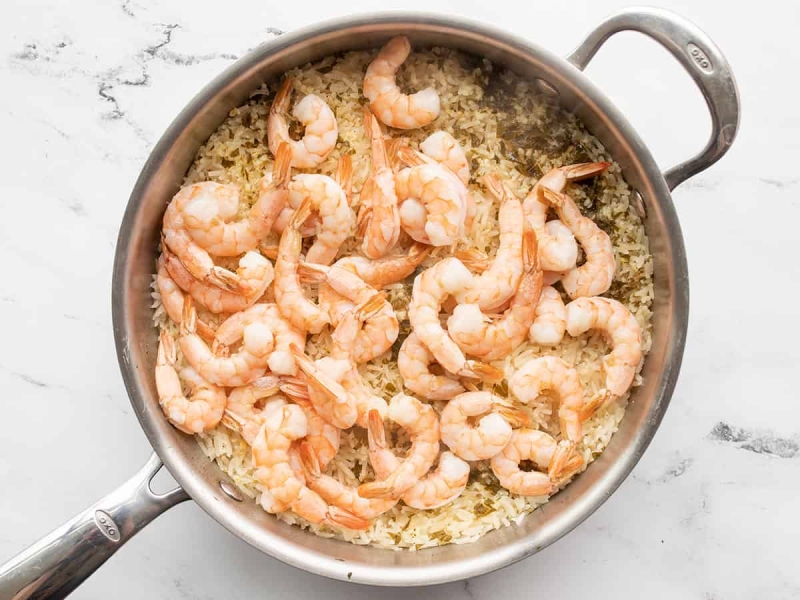 One Pot Lemon Garlic Shrimp and Rice