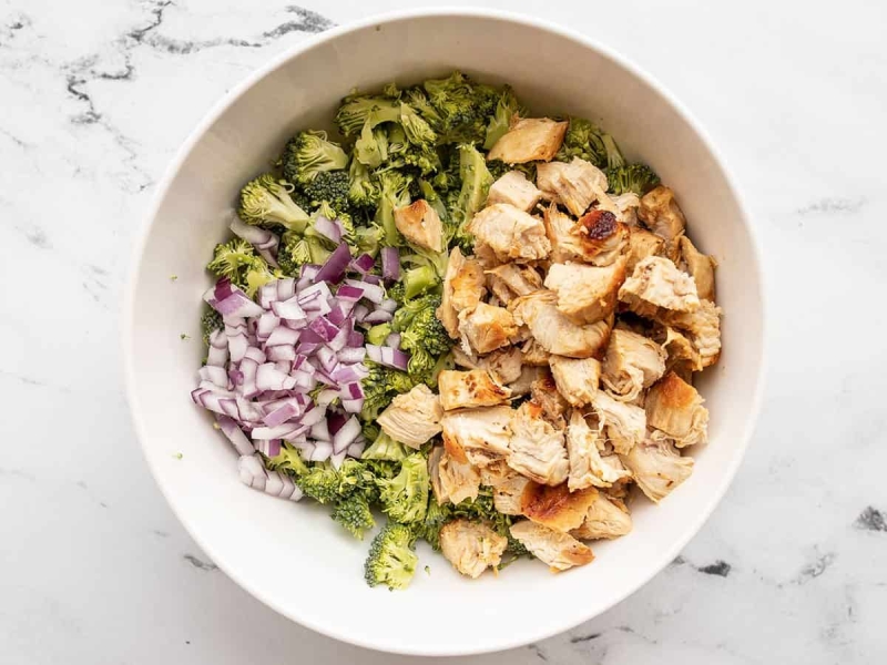 Pesto Chicken and Broccoli Salad