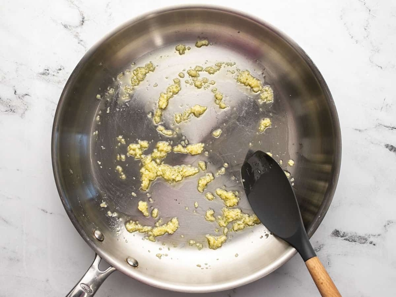 Spinach Tortellini Skillet